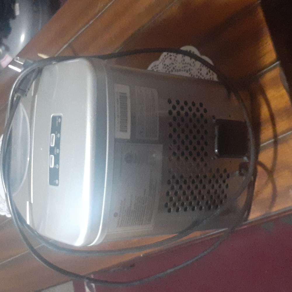 Cooks Essentials Portable Ice Maker - Picture 4 of 8